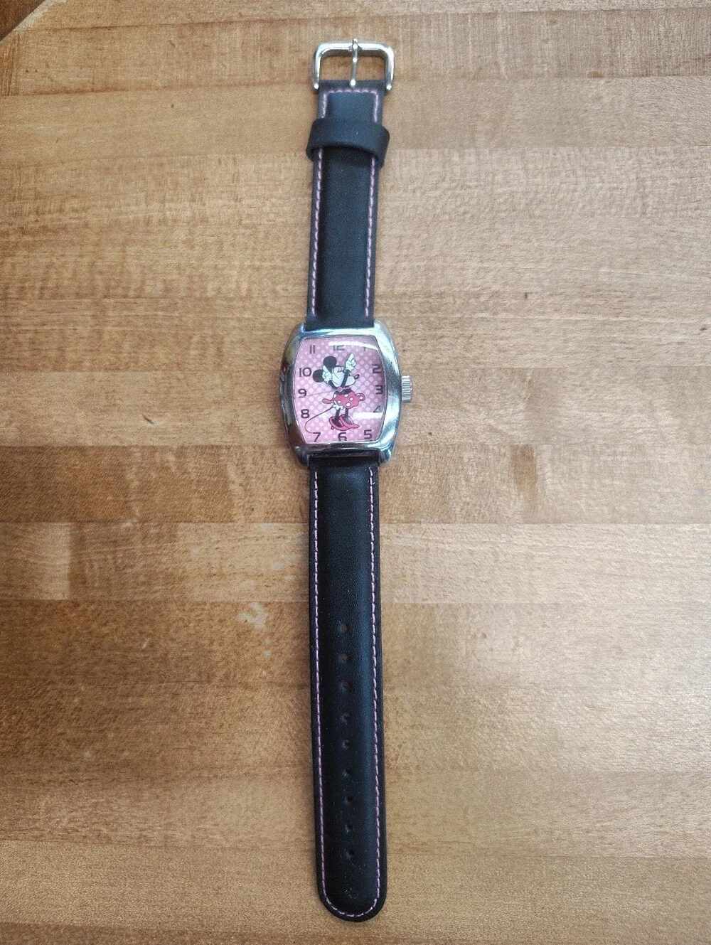 Walt Disney Collection Minnie Mouse Pink Dial  Comics Strap Watch Needs Battery
